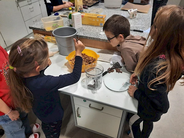 In der Weihnachtsbäckerei